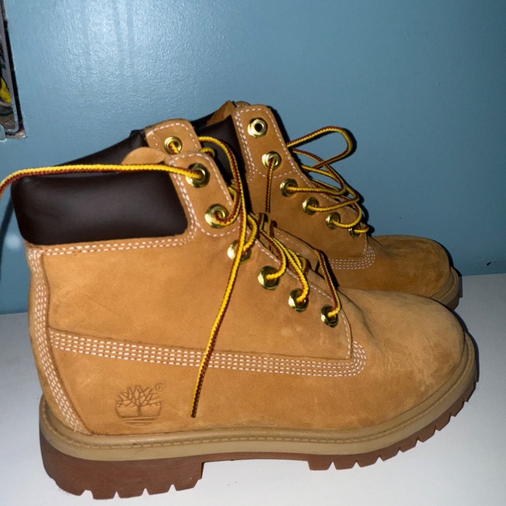 Tims - Picture 3 of 4